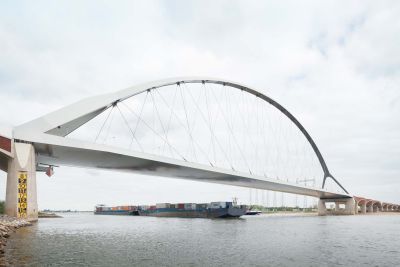 Stadsbrug De Oversteek in Nijmegen